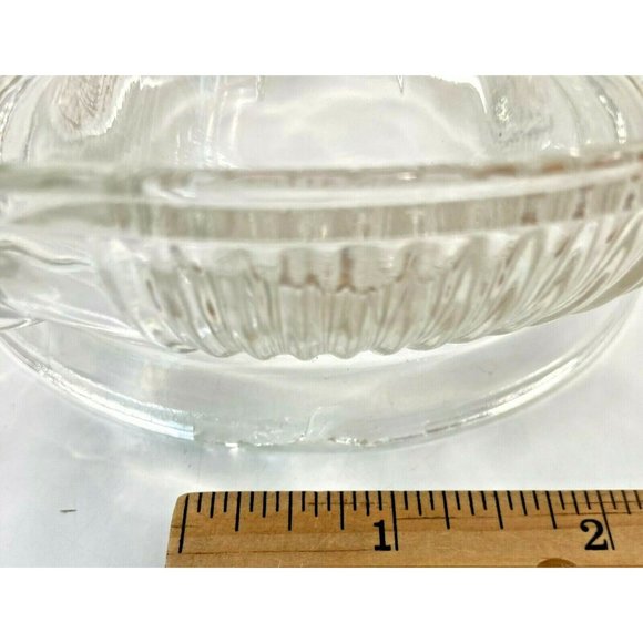 Vintage Clear Glass Hand Juicer Reamer Lip Handle Rib Design Citrus Lemon Lime - Picture 8 of 8
